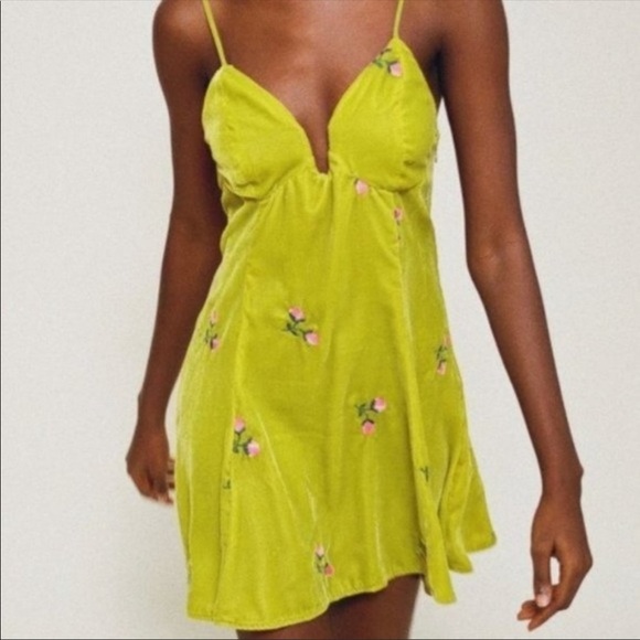 UO Green Floral Embroidered Velvet Mini Green Unlined Side Zipper Dress - Picture 1 of 10